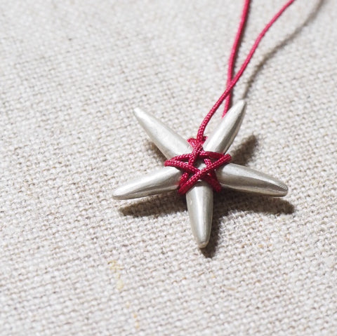 CAST SILVER - silver slim star pendant - carved lost wax necklace MMCSN03